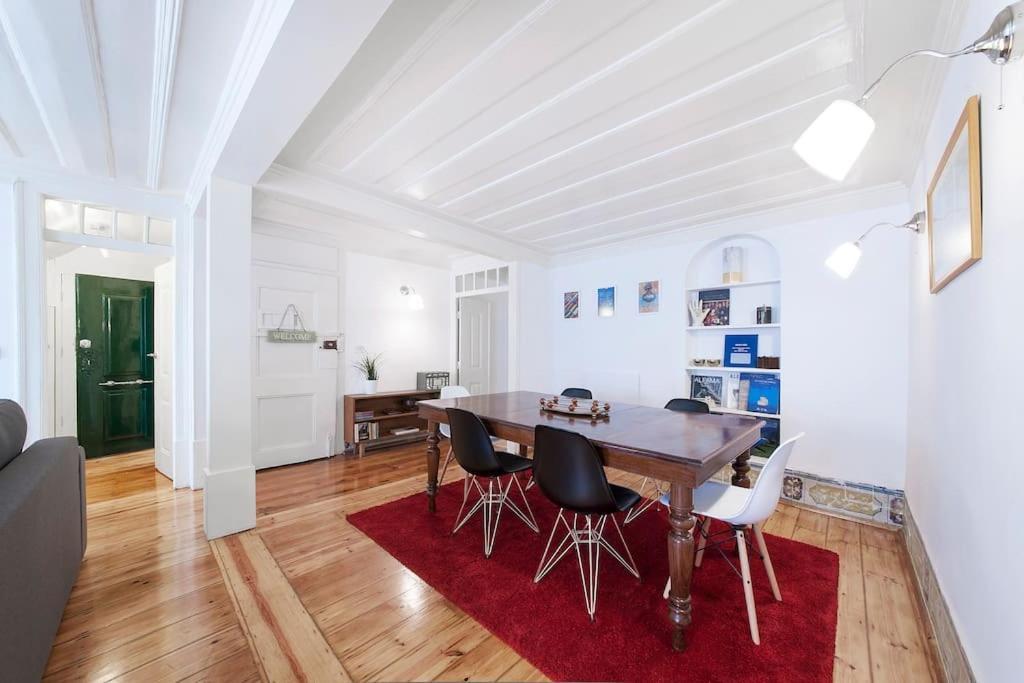 ליסבון Charming 2 Bedroom Apartment Avenida Da Liberdade מראה חיצוני תמונה